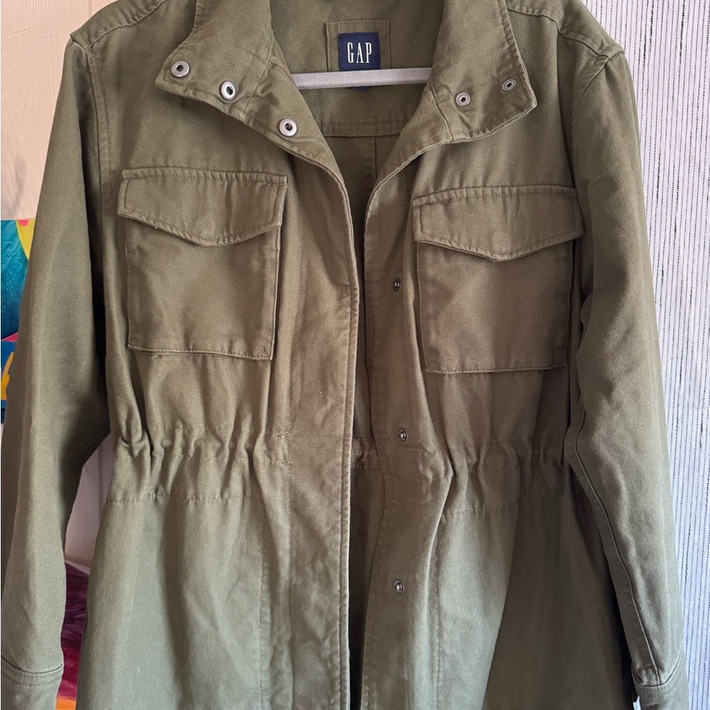 GAP Women's Utility Jacket in Olive Green